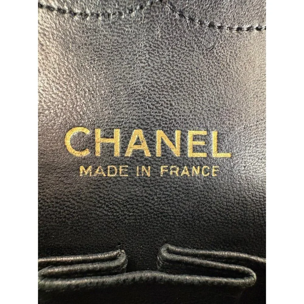 CHANEL Black Crocodile Classic Flap Medium GHW